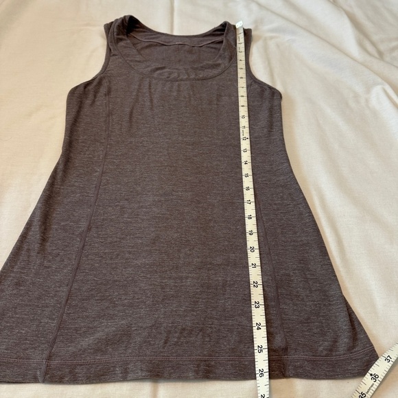 Lululemon 6 Dash Tank II Purple Top ~ Running Yoga Athletic Workout Ruffle - Picture 6 of 8
